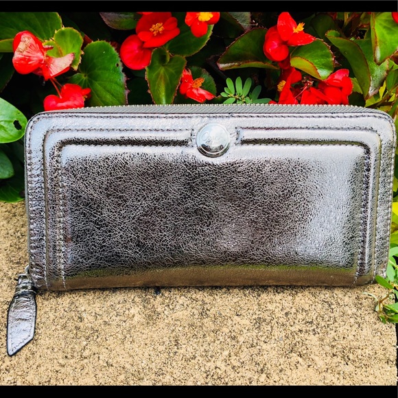 coach metallic wallet